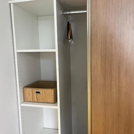 T1 Urbain Elegant In Apartment Idron