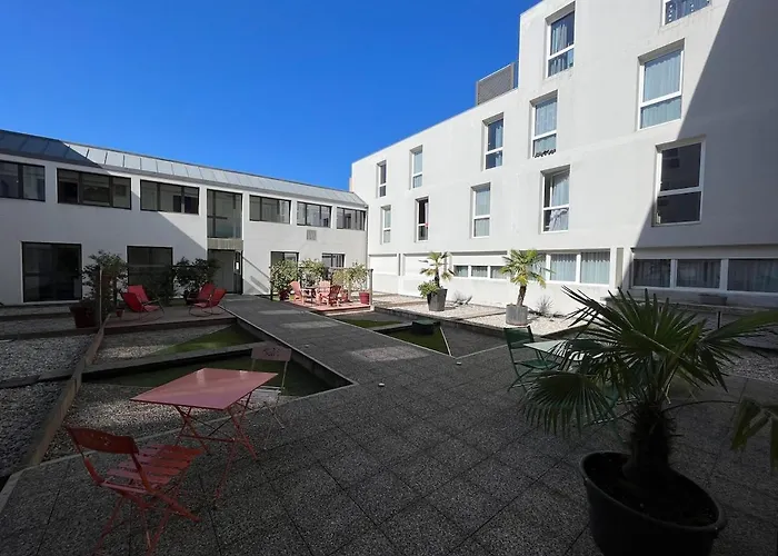 T1 Urbain Elegant In Apartment Idron