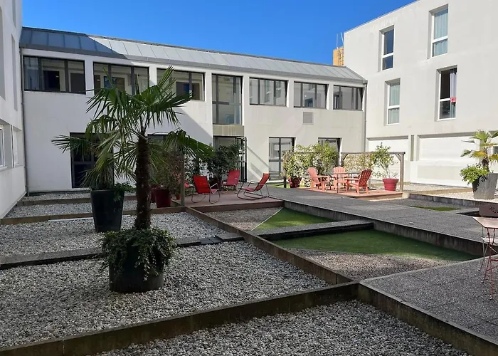 T1 Urbain Elegant In *